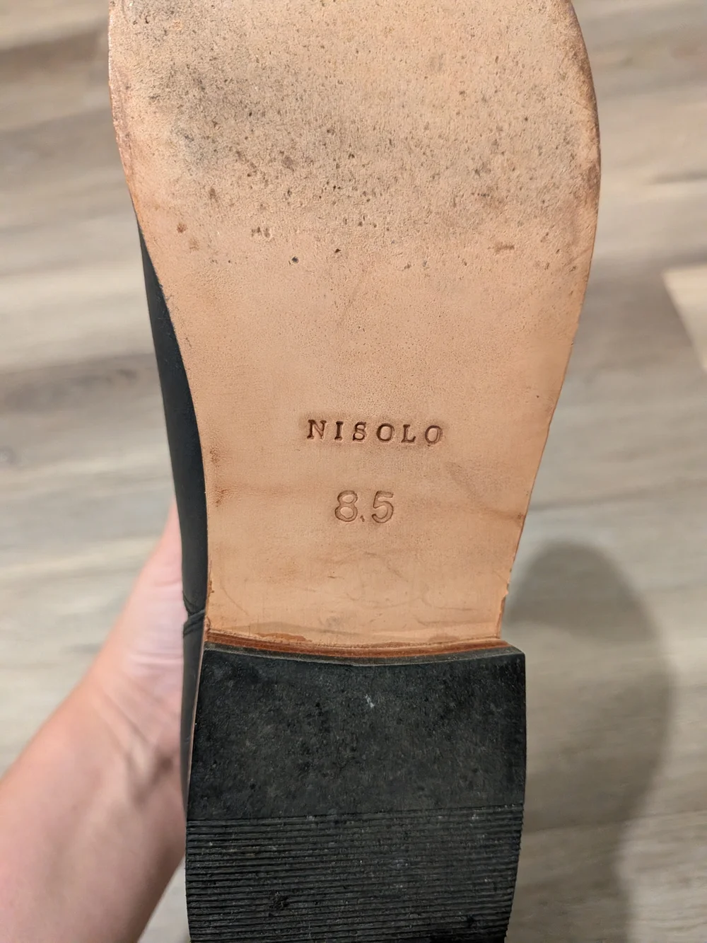 Nisolo Black Leather Chelsea Ankle Boots - Size 8.5